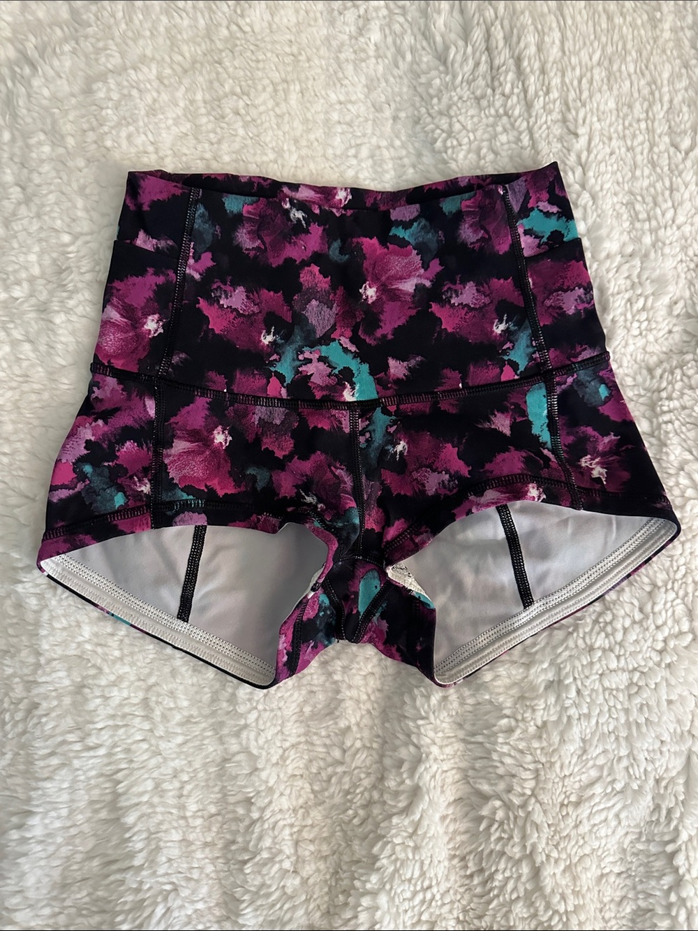 Lululemon High Waisted Shorts with Purple & Teal Floral Print Size 4